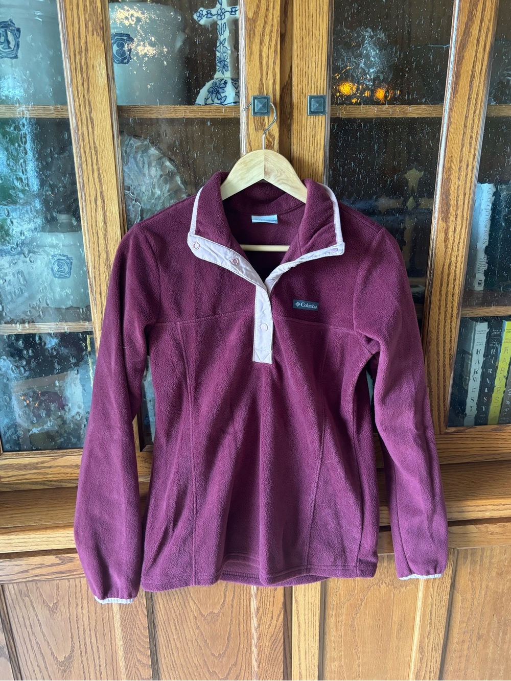 Columbia Women's Burgundy Maroon Snap Pullover with Contrast Trim